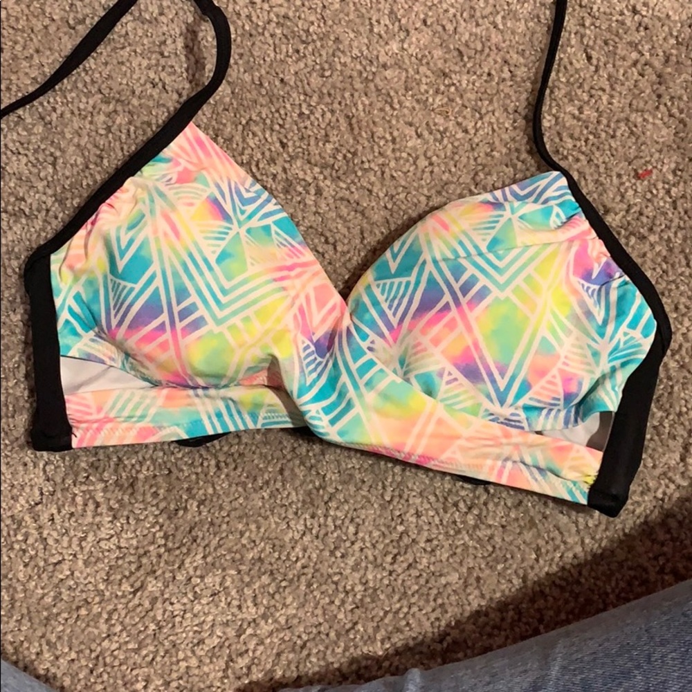 Pink bikini top
